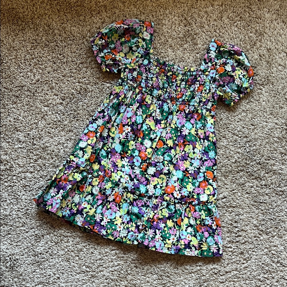 BabyGap Toddler Girl Floral Puff Sleeve Dress Size 3t